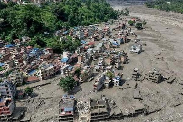 Banjir Bandang yang menerjang Nepal (Foto: AFP/ Prabin Ranabhat) 