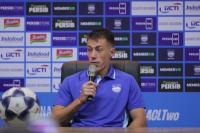 Gelandang Persib Bandung, Mariano Peralta melakukan konferensi pers seusai pertandingan melawan Manila Digger (Foto: persib.co.id)