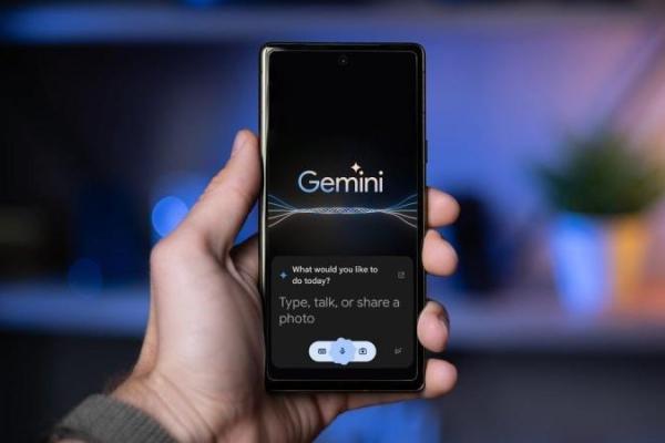 Tangkapan layar aplikasi Google Gemini di smartphone. 