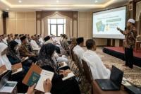 Pentingnya Menuntut Ilmu Sebelum Mendaftar Haji Umrah