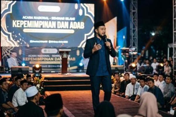 Ilustrasi foto pembawa acara 