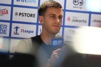 Penyerang Persija Jakarta, Alexander Jeremejeff melakukan konfrensi pers jelang lawan Java United FC (Foto: ileague.id)
