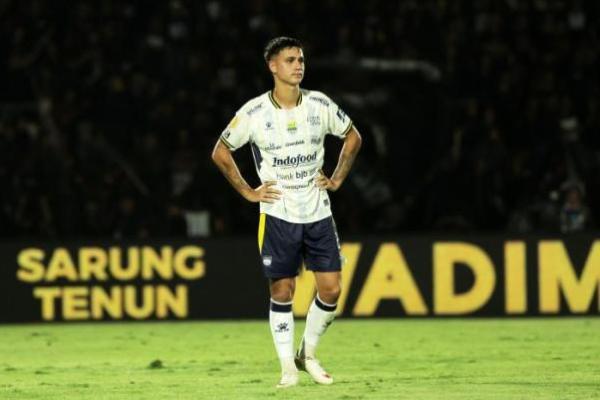 Bek Persib Bandung, Eliano Reijnders (Foto: persib.co.id) 