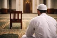 Hal-Hal yang Dibolehkan dan Dianjurkan Saat Shalat