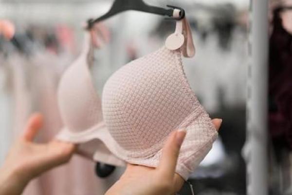 Ilustrasi - Hari Tanpa Bra Sedunia setiap 13 Oktober (Foto: iStock) 