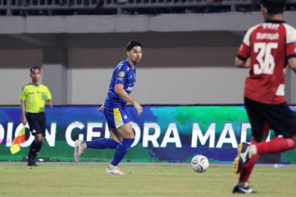 Bek Persib Bandung, Sandy Walsh (Foto: persib.co.id) 