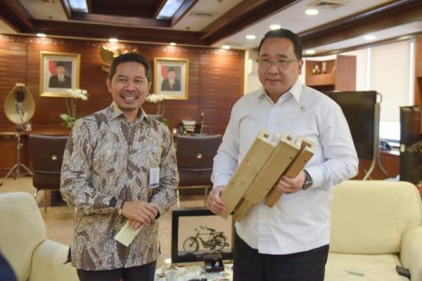 Konsep Rumah Hasil Riset Arsitek ITB Tuai Minat Mendes Eko