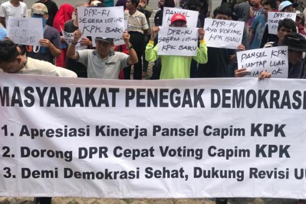 Perkuat KPK, DPR Segera Revisi UU dan Tetapkan Capim KPK