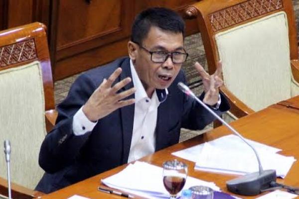 Cekcok di Pesawat, Wakil Ketua KPK Adukan Mumtaz Rais ke Polisi