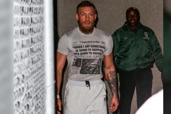 Conor McGregor Didakwa Lakukan Penganiayaan di Dublin