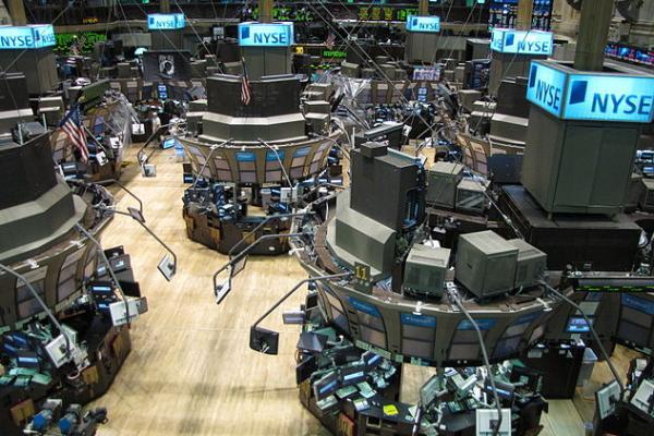 Bursa Saham di Amerika di Buka Lebih Rendah