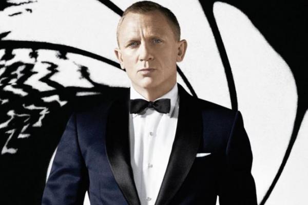 Produser Tutup Kesempatan Perempuan Perankan James Bond