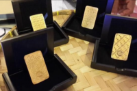 Harga Emas Antam Naik jadi Rp962.000 per Gram