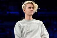 Tak Sabar Bertemu Penggemar,  Bieber Gelar Tur Tahun Depan