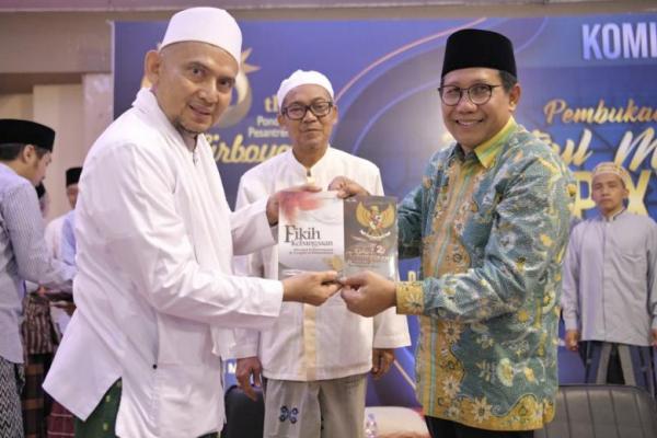  Mendes Halim Ingin Desa Miliki  Indeks Kebahagiaan Ala Pesantren