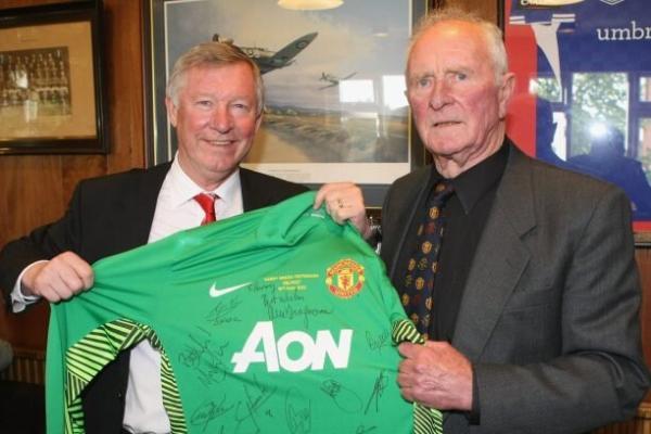 Mantan Kiper MU Meninggal Dunia