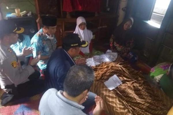 Lapor Presiden! Surat Walhi Soal Petani Tewas oleh "Preman" Arta Prigel