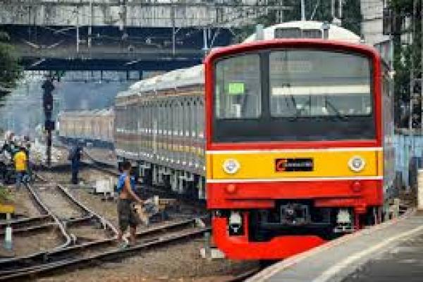 KRL Kembali Layani Stasiun Maja Hingga Rangkasbitung