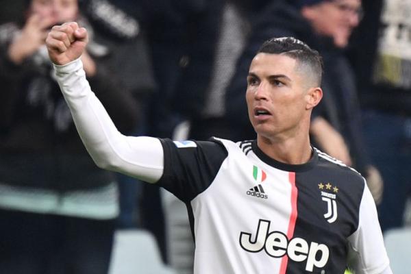  Arti Gol Tendangan Bebas Bagi  Ronaldo 