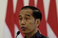 Tangani Covid-19, Jokowi Minta APBD Segera Dicairkan