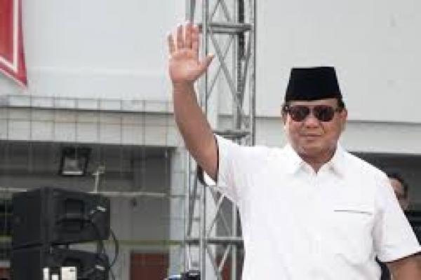 Survei: Elektabilitas Prabowo Dibayangi Tiga Gubernur