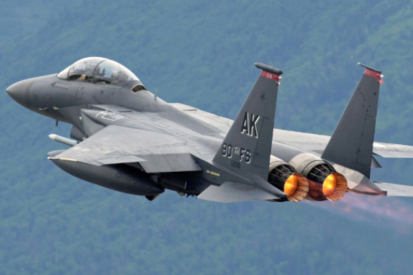 Pesawat Tempur F-15C Amerika Serikat Jatuh