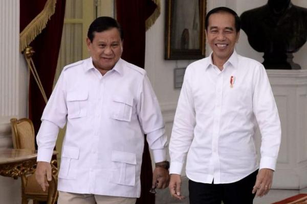 Presiden Serahkan Pengelolaan Cadangan Pangan Strategis ke Prabowo