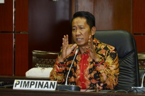 DPR: Pasal Migas Dihapus Mensesneg Setelah Diserahkan ke Istana