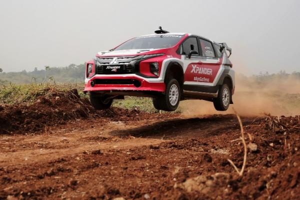 Uji Coba Perdana Mitsubishi Xpander AP4 di Lintasan Gravel