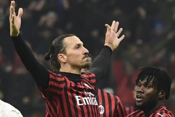   Ibrahimovic Ceploskan Dwigol, AC  Milan Dapat Tiket ke Liga Eropa