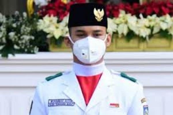 Siapakah Siswa Yang Menjadi Komandan Paskibraka di Istana Negara?
