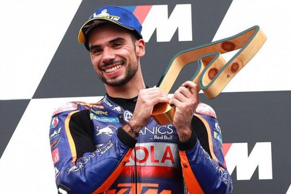 Oliveira Raih Kemenangan Perdana MotoGP di Spielberg