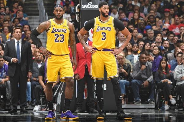 Sikat Blazers, Lakers Melaju ke Semifinal Wilayah Barat