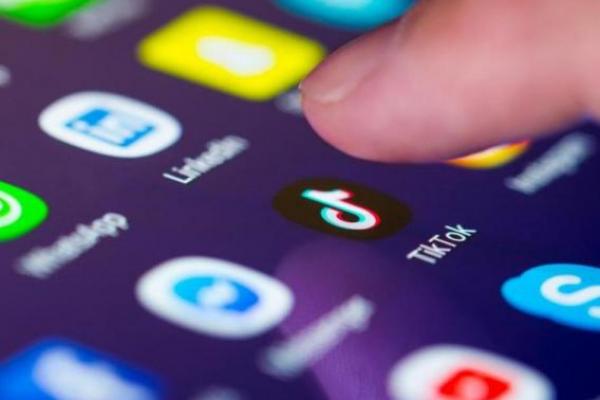 Aplikasi TikTok dan WeChat Bakal Diblokir di AS