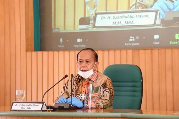 Lewat FGD, Syarief Hasan Dengar Aspirasi Guru Besar UGM Mengenai Wacana Amandemen UUD 1945