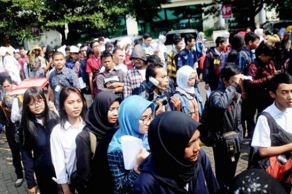 Menkeu: Pengangguran Bertambah 2,67 Juta Orang Akibat COVID-19