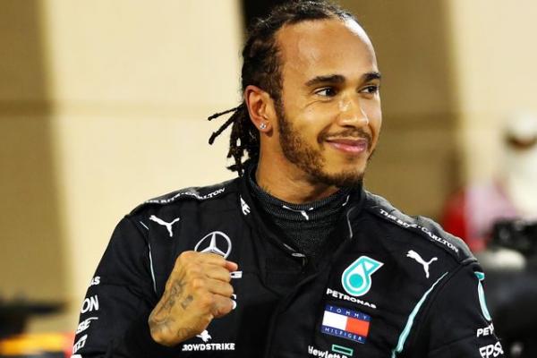 Latihan Bebas Pertama di GP Italia, Hamilton Lebih Cepat dari Verstappen