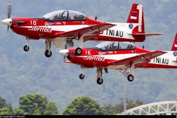 Pesawat Latih Milik TNI AU Jatuh Di Yogyakarta