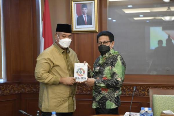 Bertemu Mendes PDTT, Bupati Kukar Paparkan Rencana Ketahanan Pangan