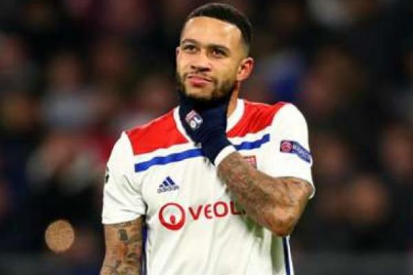 Koeman Lebih Tertarik Depay Dibanding Aguero