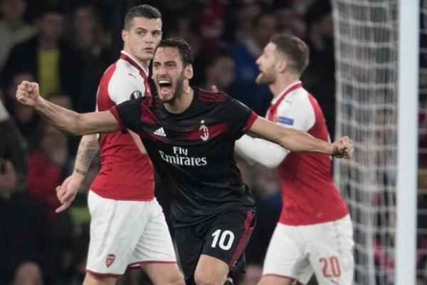 Chelsea Harus Naikkan Penawaran Demi Dapatkan Calhanoglu