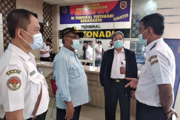 KNKT Minta Terminal Tirtonadi Tingkatkan Layanan Penanganan Covid-19