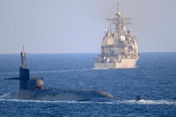 AS Lepas Tembakan Peringatan ke Kapal Iran di Teluk Persia