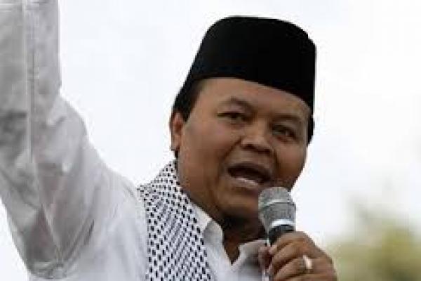 Hidayat Berharap Kepala BNPB yang Baru Mempertahankan dan Memperkuat Lembaganya