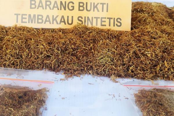 Polda Metro Jaya Ungkap Podusen Narkotika Tembakau Sintetis di Bogor