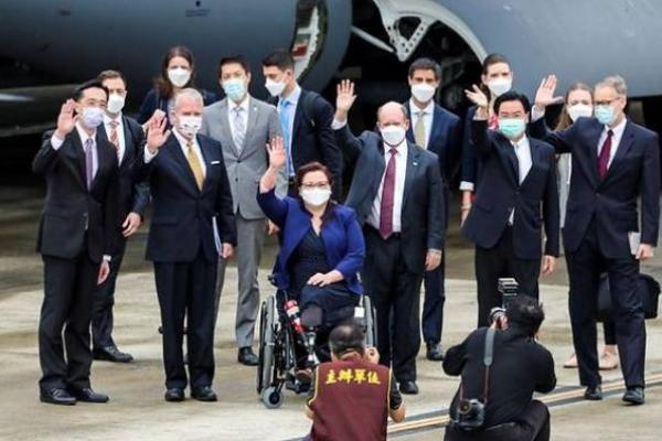Kunjungan Singkat Tiga Senator AS ke Taiwan Dikecam oleh China