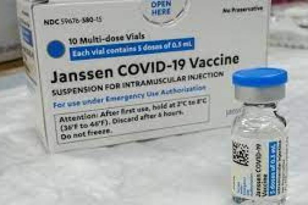 Menteri Luhut Sebut Masih Ada Stok Vaksin 41 Juta Dosis yang Belum Disuntikan