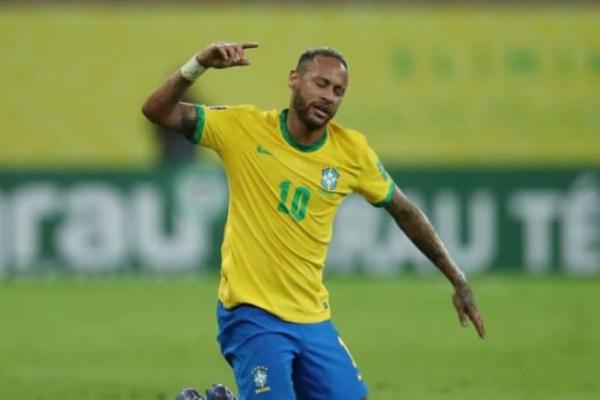 Persoalkan Berat Badan, Neymar Dikritik Fans Saat Laga Brazil VS Peru