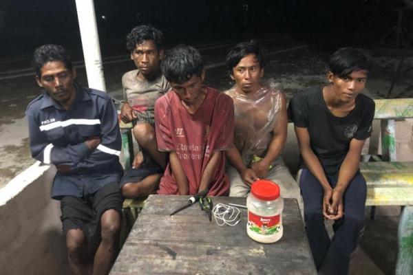Kapal Tenggelam di Rote Ndao, 5 Nelayan Selamat dan 1 Nelayan Hilang