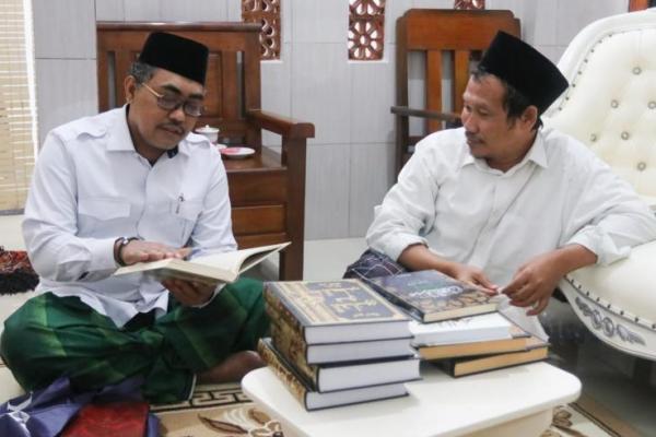 Ngaji ke Gus Baha, Gus Jazil: Mendirikan Negara Bagian Dari Syari`at